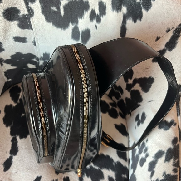 ❣️❣️HOST PICK❣️❣️Auth GUCCI 003-2113 Bamboo Blk Patent Single Shldr Backpack - Picture 6 of 16